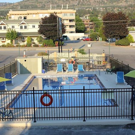 Flamingo Motel Penticton Eksteriør bilde