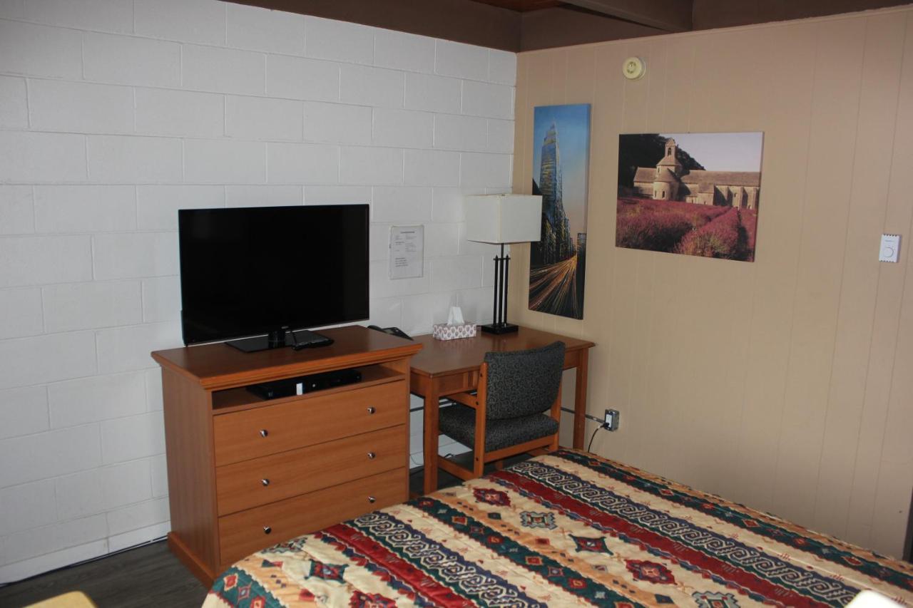 Flamingo Motel Penticton Eksteriør bilde