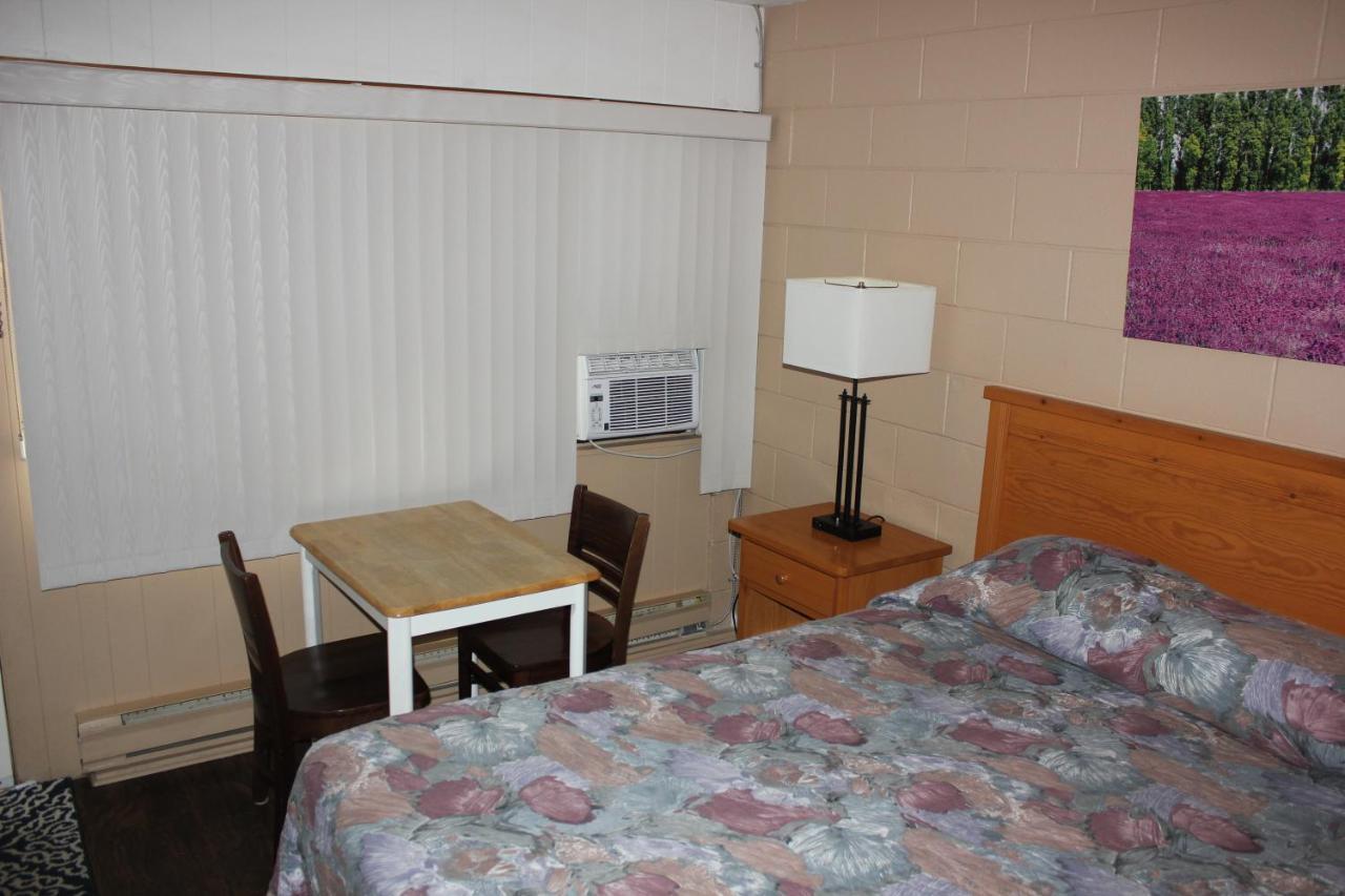 Flamingo Motel Penticton Eksteriør bilde