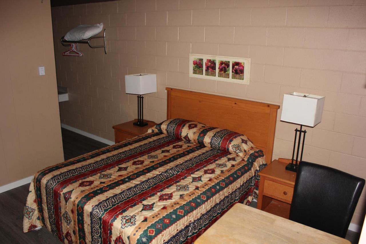 Flamingo Motel Penticton Eksteriør bilde