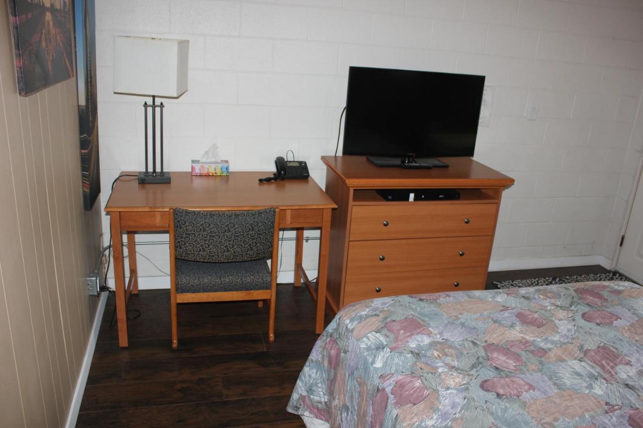 Flamingo Motel Penticton Eksteriør bilde