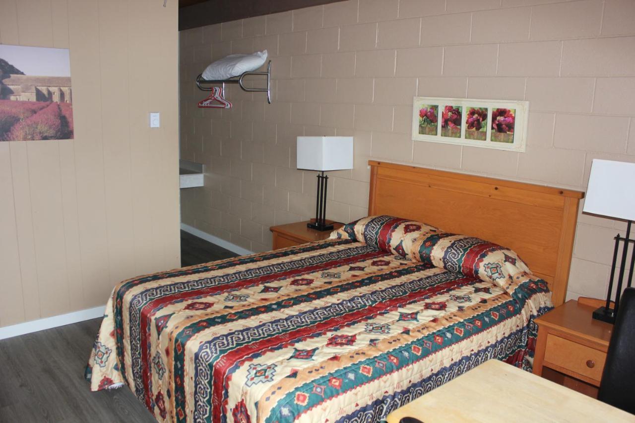 Flamingo Motel Penticton Eksteriør bilde