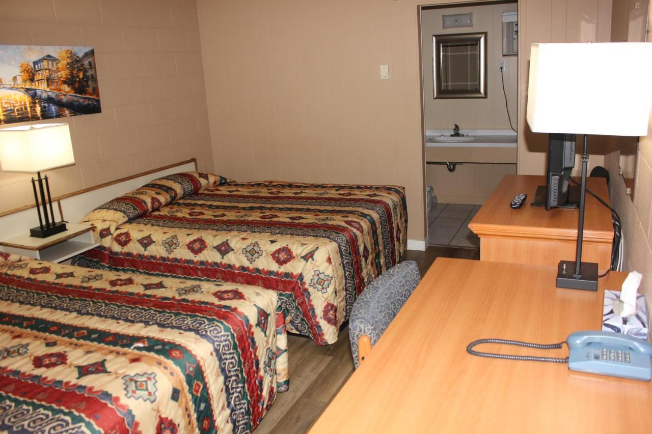 Flamingo Motel Penticton Eksteriør bilde